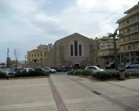 Blue Elegance Center *
